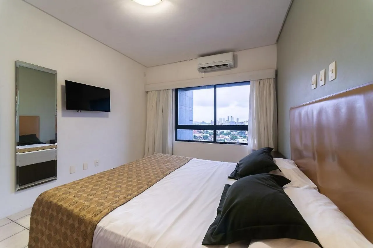 Apartamento OTH1603 Flat na Ilha do Leite, Recife, um quarto. Fica em um dos mais importantes polos médicos do país